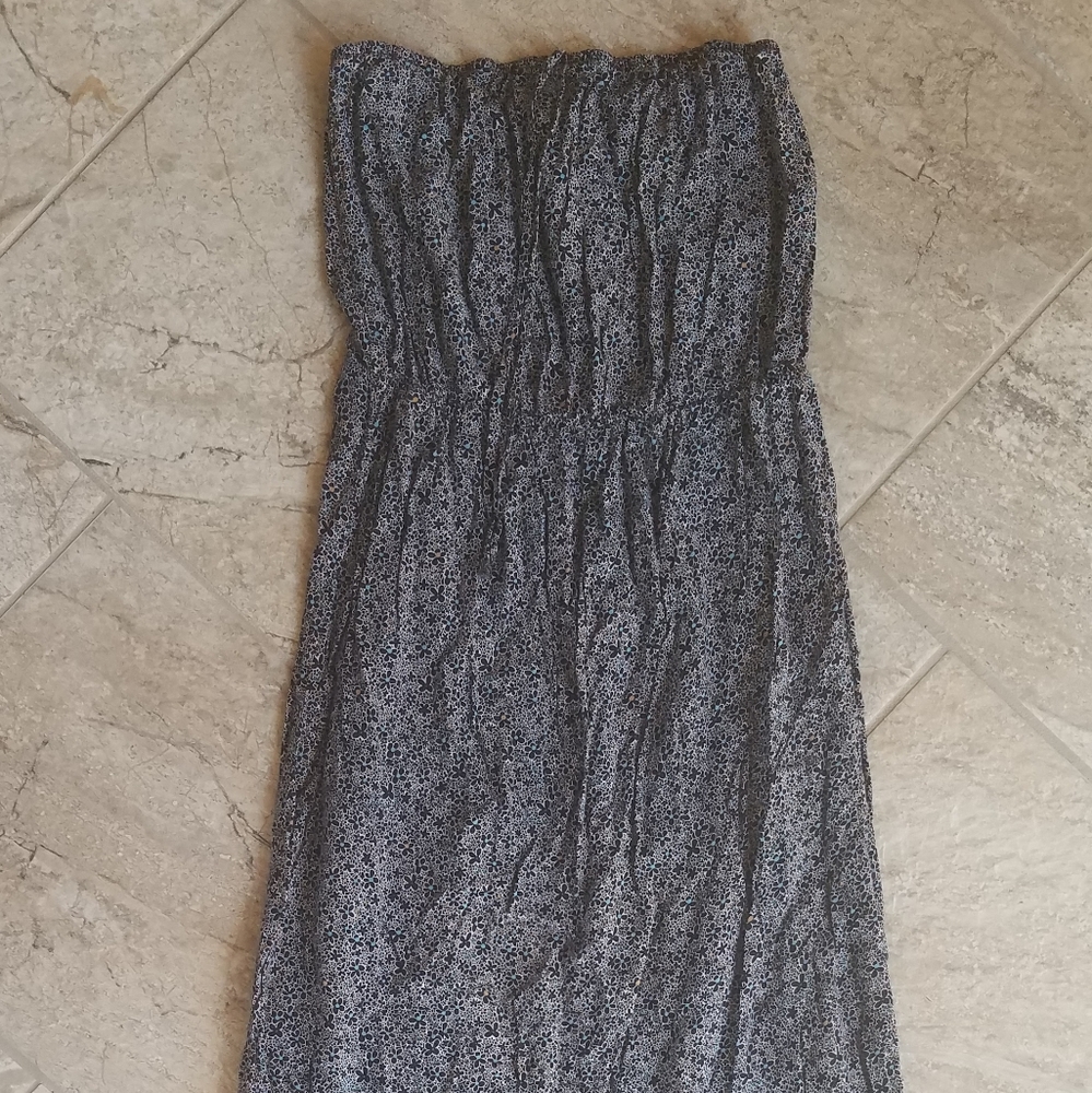 Mimi Chica size small floral maxi dress